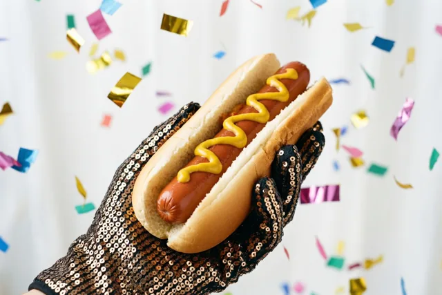 Confetti bij de hotdog