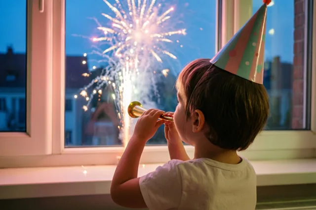 Kleine feestvierder, warme nieuwjaarswens