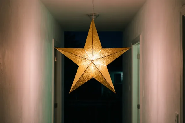 Driekoningen verlicht het huis