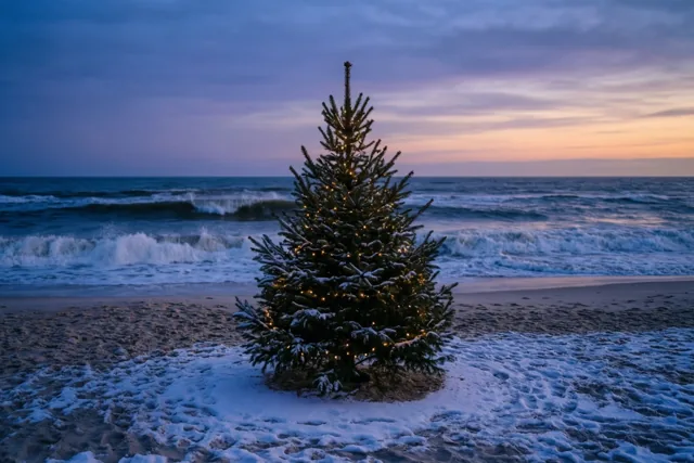 Kerstgloed boven de golven