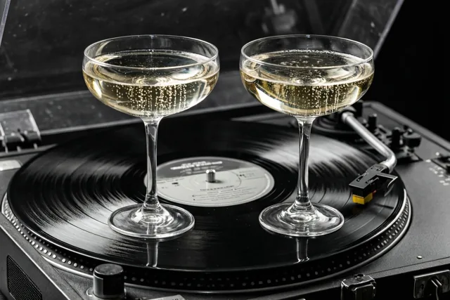 Een toost op jullie vinyljaren