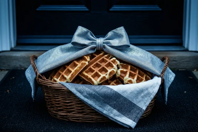 Een mand wafels vol waardering