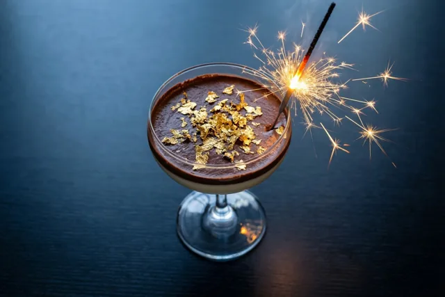 Nieuwjaarswensen met een toef chocolade