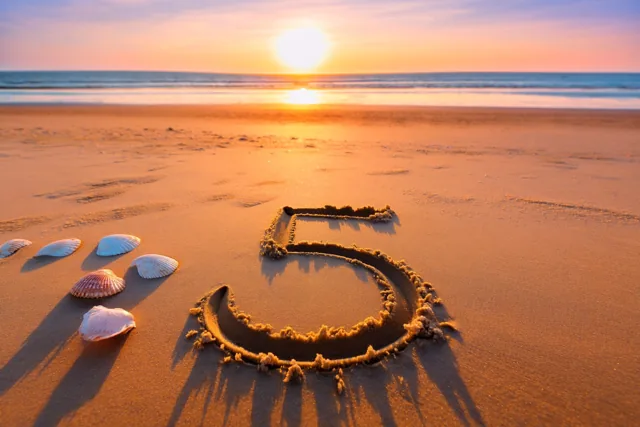 Vijf groetjes van het strand