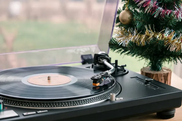 Kerst draait op vinyl
